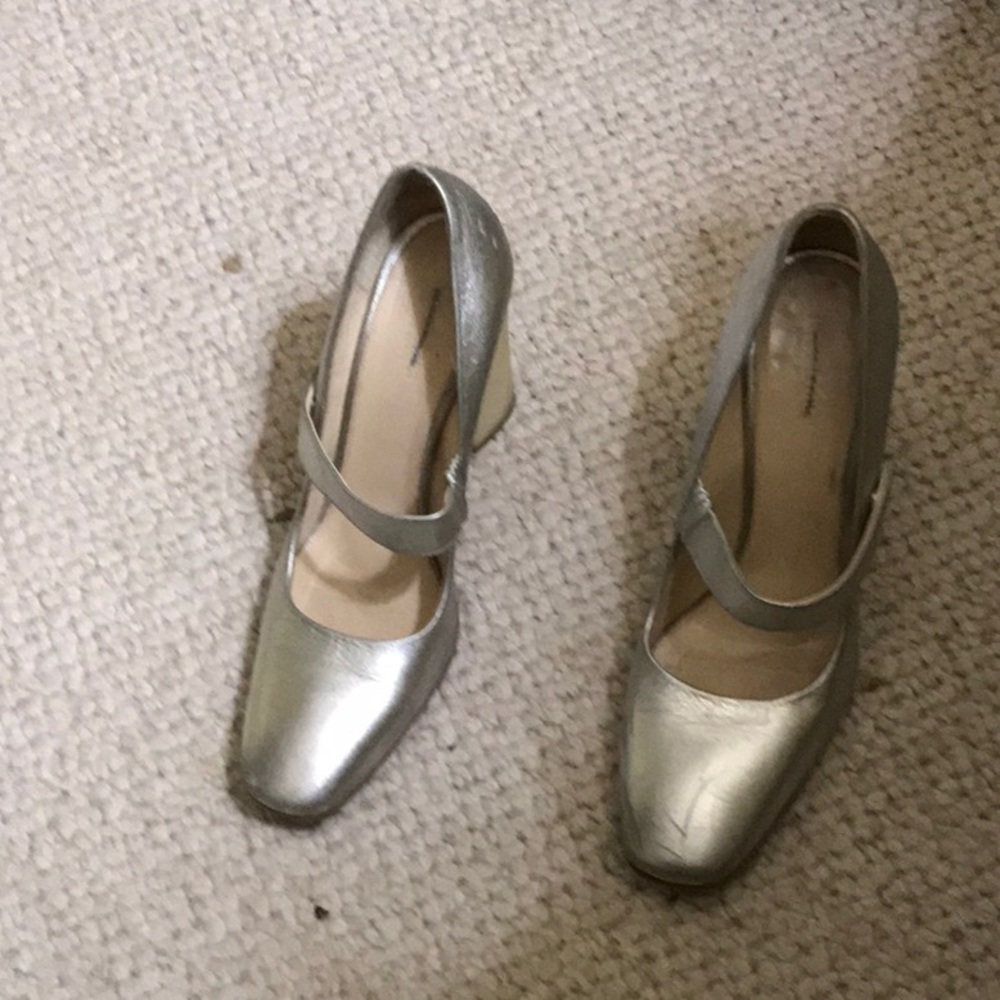 Silver shoes by Max Mara
